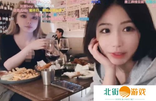 **一姐刘飞儿展示身材,不料“三折叠”小肚皮遭吐槽,网友:胖成大妈了