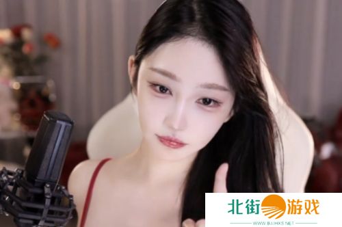 美女主播称不想再赚男人的钱,打算去做健身教练,直言自己全网无任何黑料