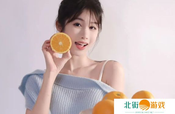 旭旭宝宝力捧舞蹈女主播“米儿”,现场狂刷礼物,宣称不许任何人带节奏