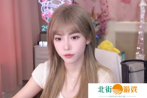 抖音惊现“高配版周淑怡”,身材颜值超越原版,网友:你也喜欢说唱吗?