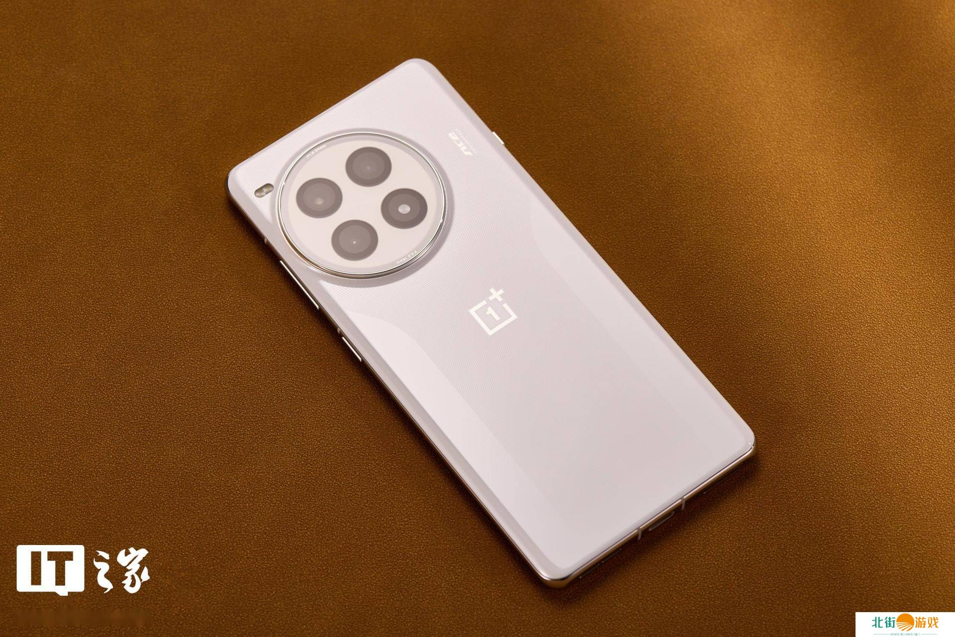 一加Ace 5系列双旗舰官宣，下月见！配置曝光引期待